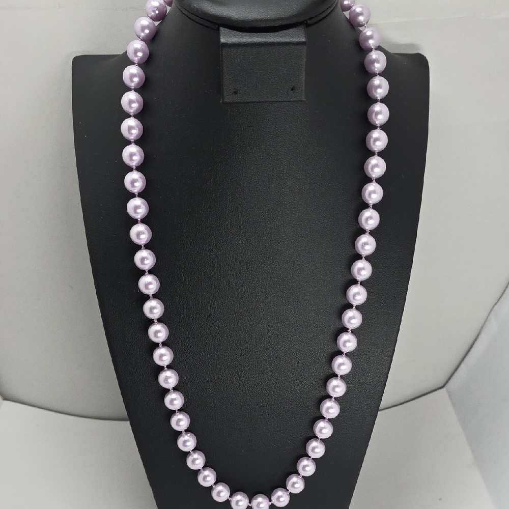 Vintage Lavender Faux Pearl Necklace